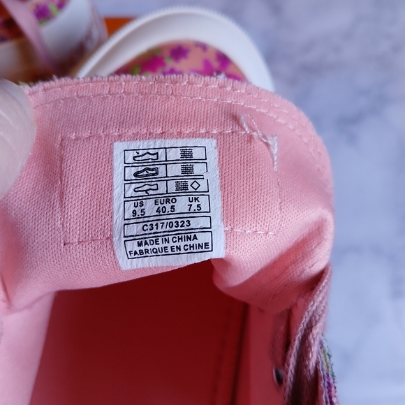 NWOT Women's sz 9.5 Rocket dog sneakers - Picture 7 of 10